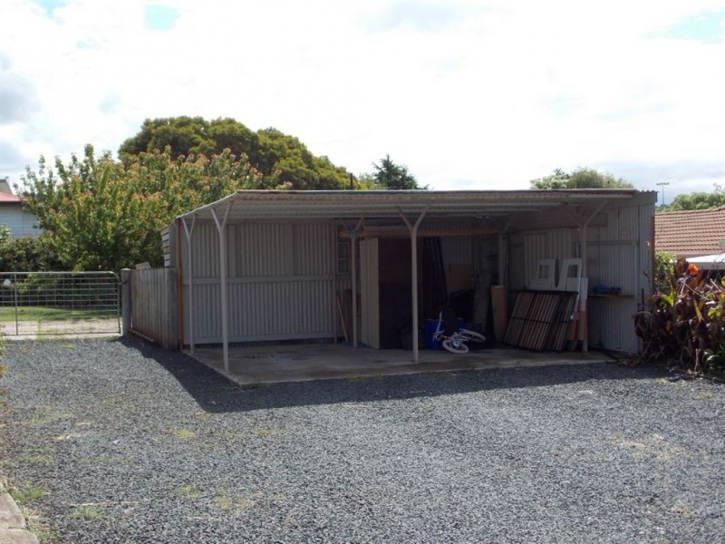 12 Arnold Street, Penguin TAS 7316
