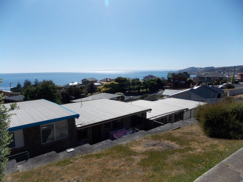 12C Kelvin Street, Penguin TAS 7316