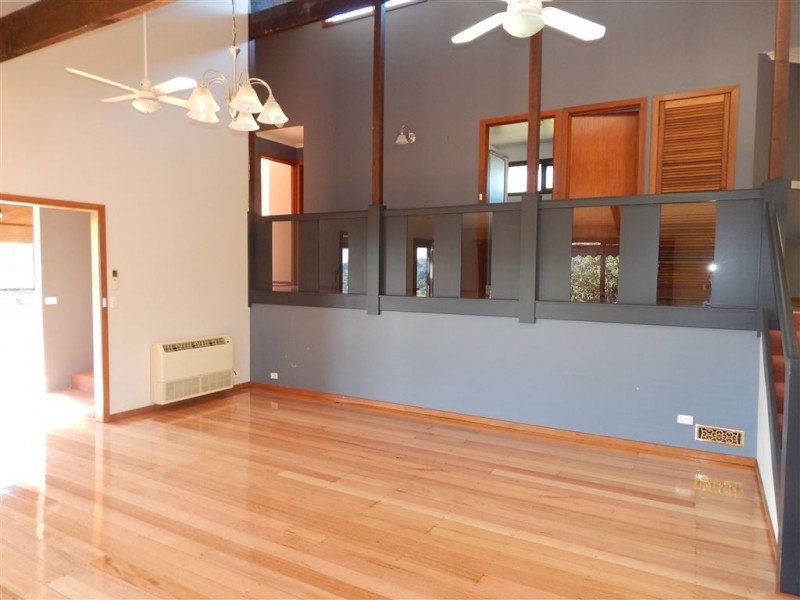 1 Lyndhurst Court, Penguin TAS 7316