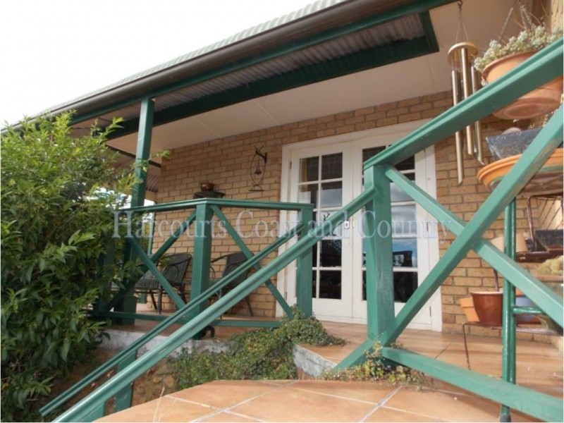 86 Ironcliffe Road, Penguin TAS 7316