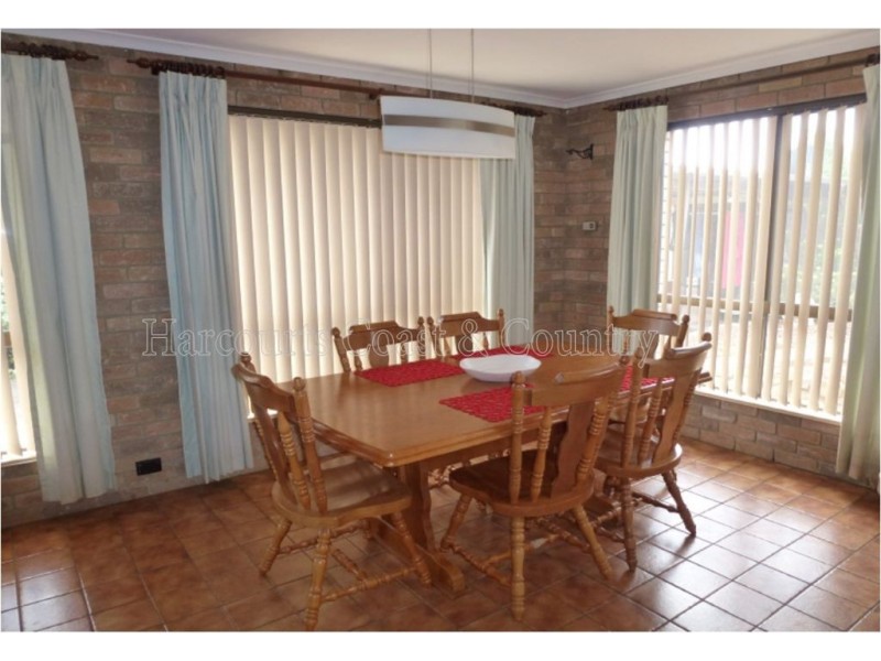 17 Commonwealth Court, Penguin TAS 7316