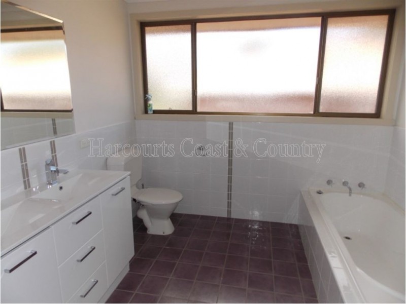 17 Commonwealth Court, Penguin TAS 7316