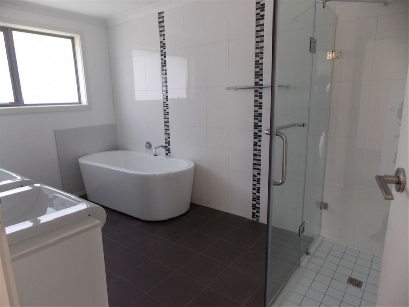 25 Hales Street, Penguin TAS 7316