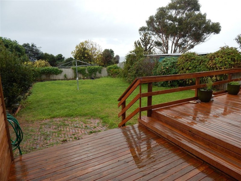 111 Main Road, Penguin TAS 7316