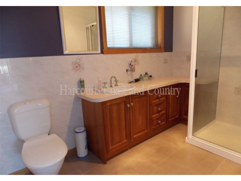 1 Fairway Drive, Penguin TAS 7316