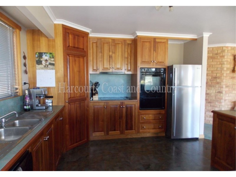 1 Fairway Drive, Penguin TAS 7316