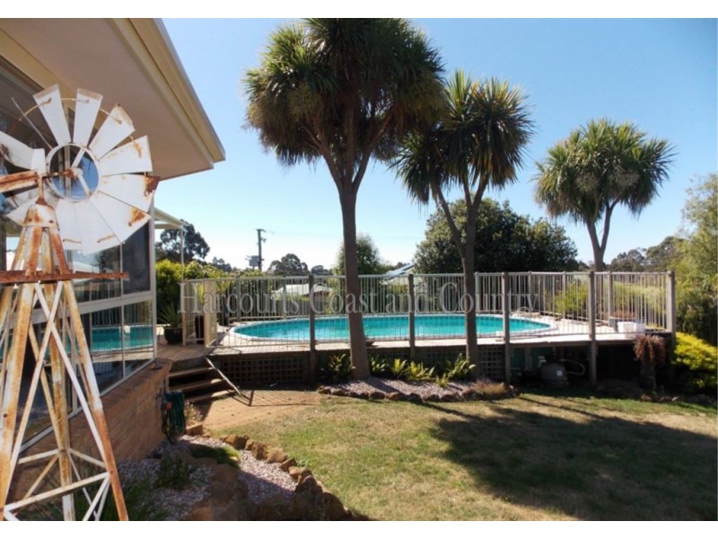 1 Fairway Drive, Penguin TAS 7316