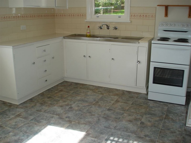 1 Elizabeth Street, Penguin TAS 7316