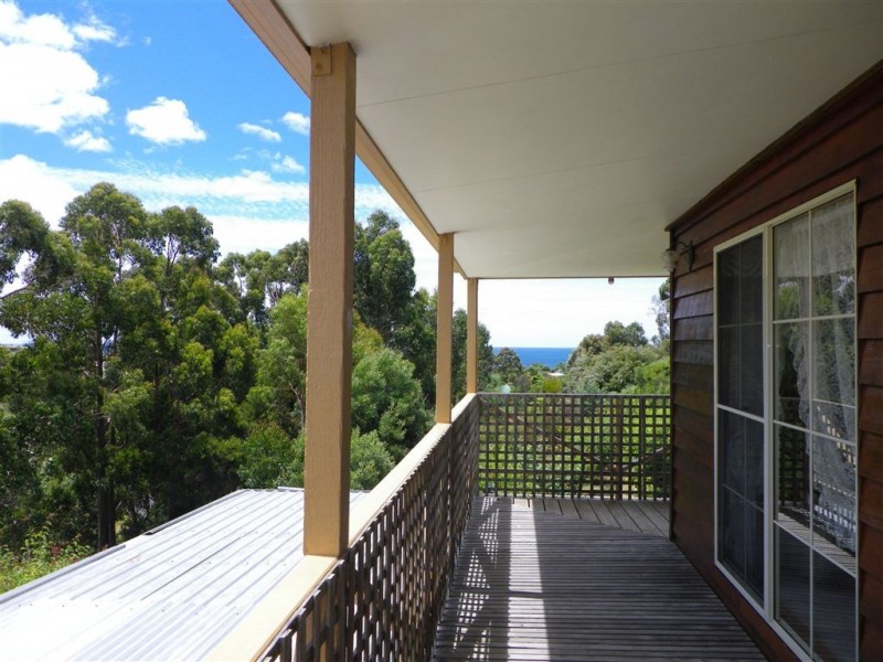 59 Deviation Road, Penguin TAS 7316