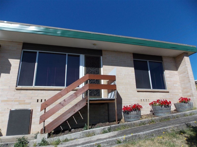12C Kelvin Street, Penguin TAS 7316