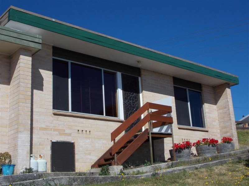 12C Kelvin Street, Penguin TAS 7316