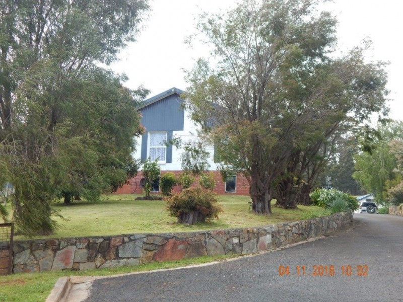 6 Southwood Avenue, Penguin TAS 7316