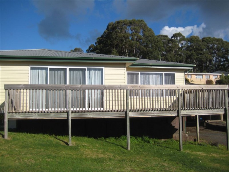 44 South Road, Penguin TAS 7316