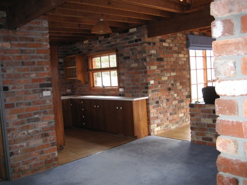 13 Epsom Road, Penguin TAS 7316