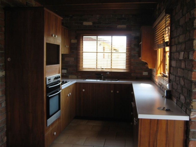 13 Epsom Road, Penguin TAS 7316