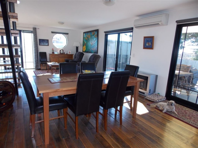 3 Kyema Street, Penguin TAS 7316