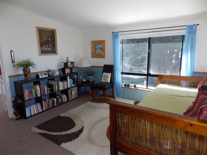 3 Kyema Street, Penguin TAS 7316