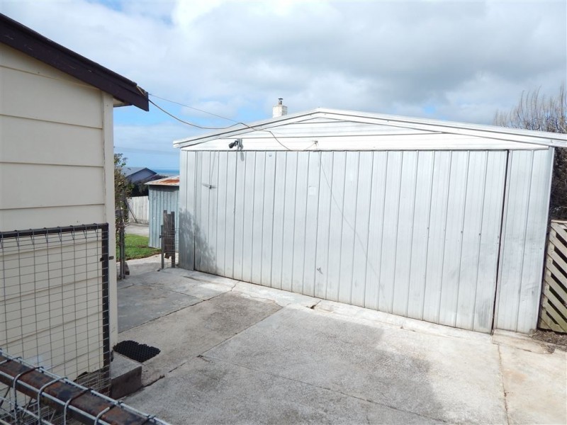 1 Ashwater Crescent, Penguin TAS 7316