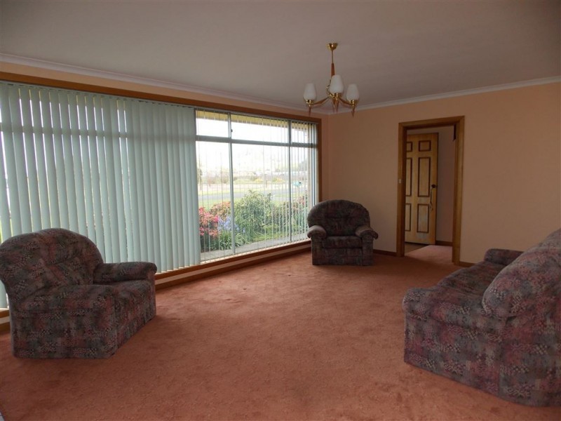 4 Overall Street, Sulphur Creek TAS 7316