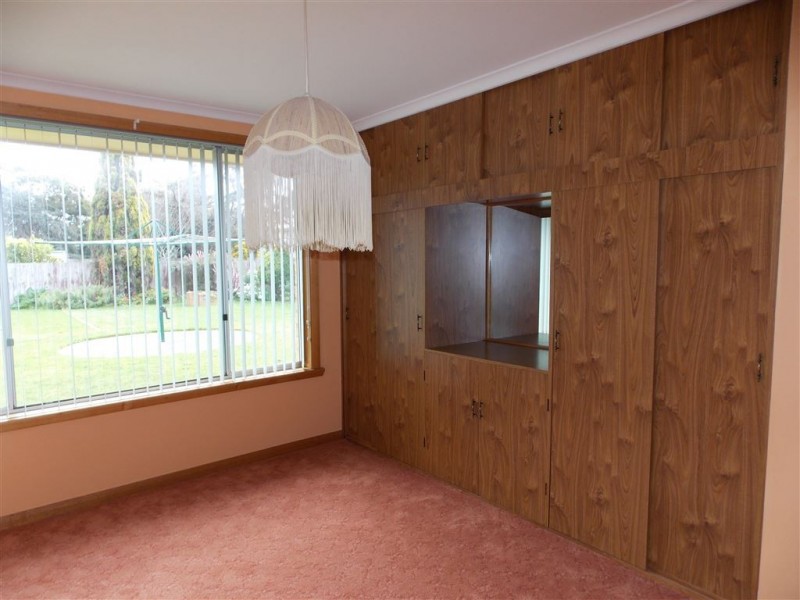 4 Overall Street, Sulphur Creek TAS 7316