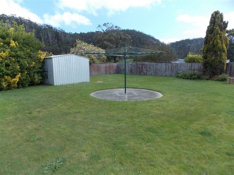 4 Overall Street, Sulphur Creek TAS 7316