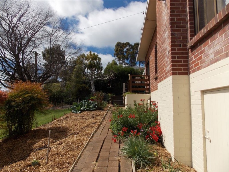 10 King Edward Street, Penguin TAS 7316