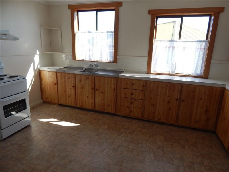 29 Ashwater Crescent, Penguin TAS 7316