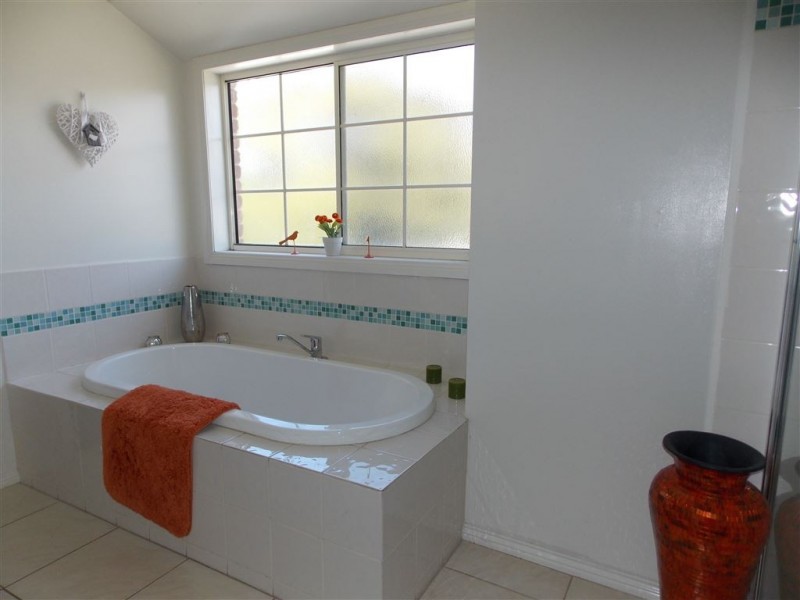 5 Mountain View Place, Penguin TAS 7316