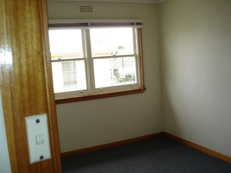 1 Elizabeth Street, Penguin TAS 7316