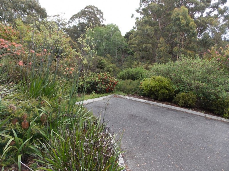1/21 Deviation Road, Penguin TAS 7316