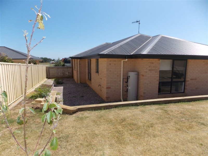 50 Hales Street, Penguin TAS 7316