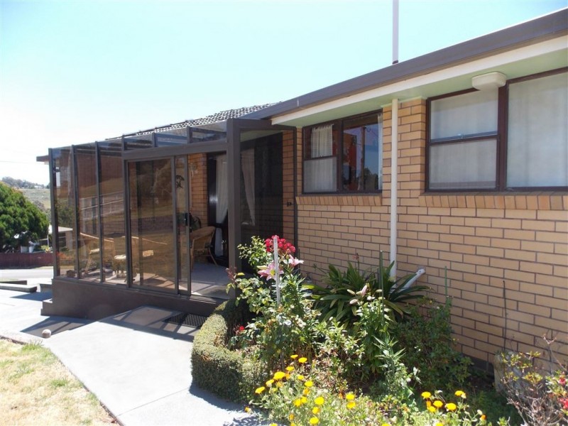 83 Ironcliffe Road, Penguin TAS 7316