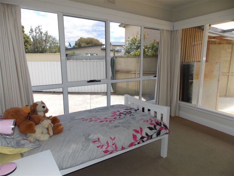 2 Hogarth Road, Sulphur Creek TAS 7316