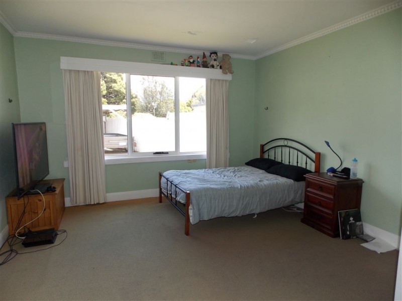 2 Hogarth Road, Sulphur Creek TAS 7316