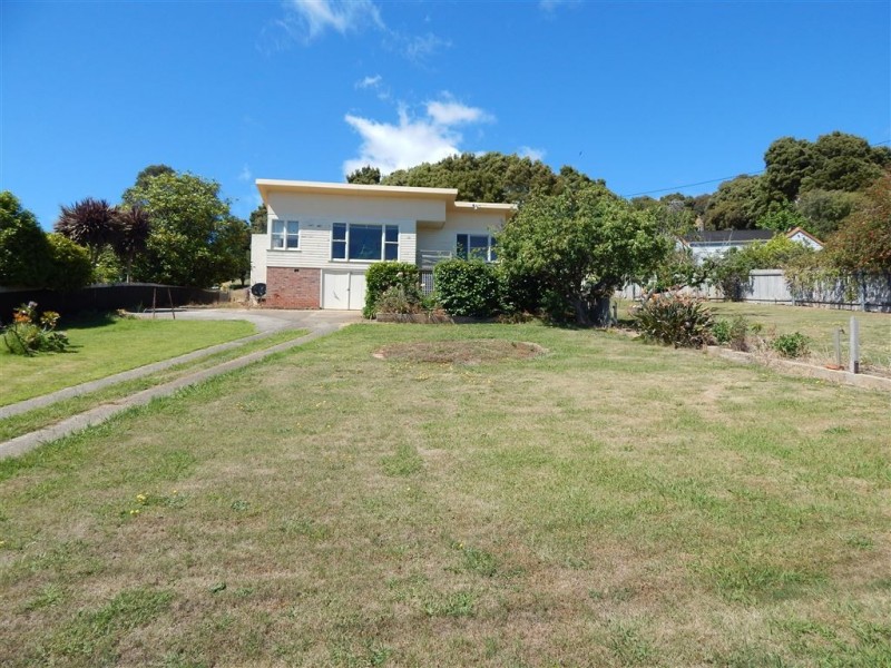 10 Frith Street, Penguin TAS 7316