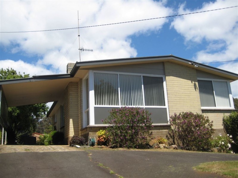 50B South Road, Penguin TAS 7316