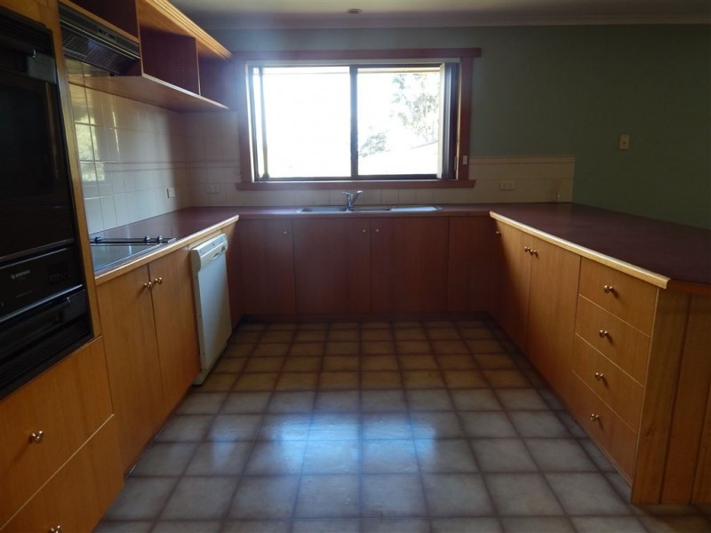 5 Adina Court, Penguin TAS 7316