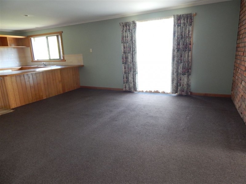 5 Adina Court, Penguin TAS 7316