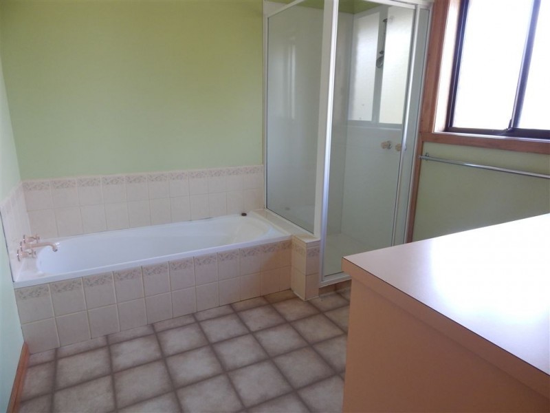 5 Adina Court, Penguin TAS 7316