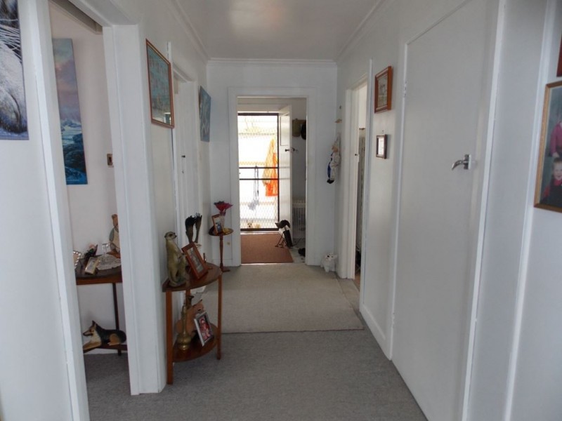 34 Coroneagh Street, Penguin TAS 7316