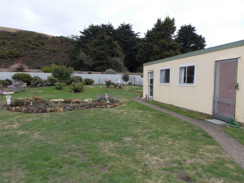 34 Coroneagh Street, Penguin TAS 7316