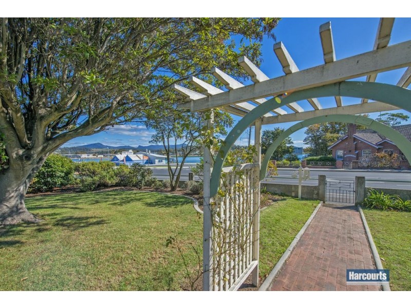 2 Main Street, Ulverstone TAS 7315