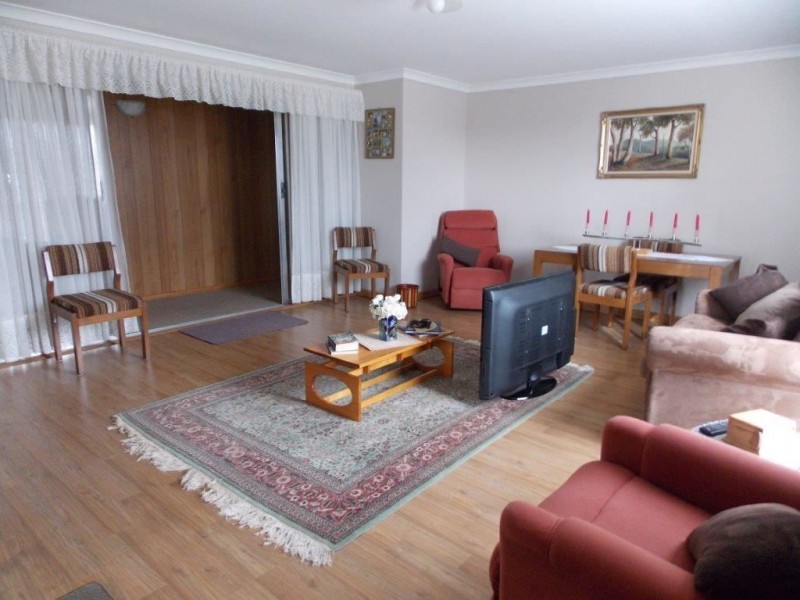 2 Quinn Street, Penguin TAS 7316