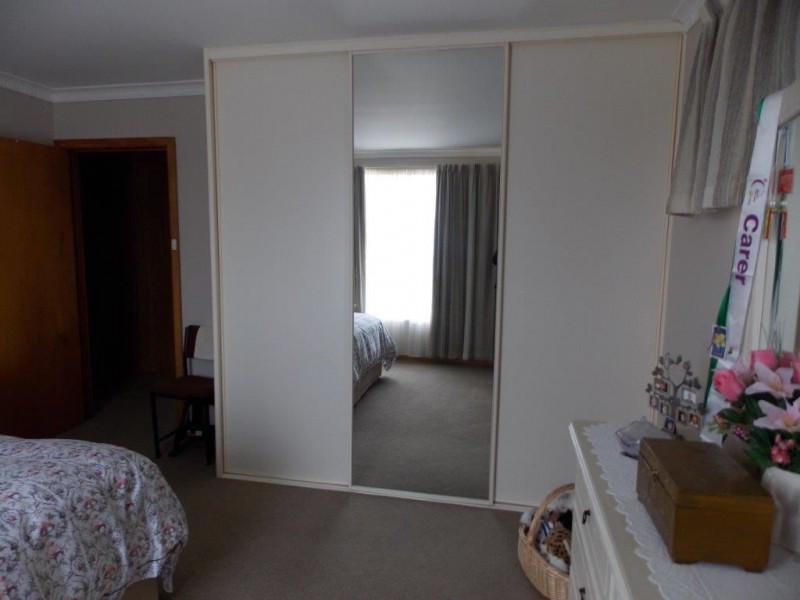 2 Quinn Street, Penguin TAS 7316