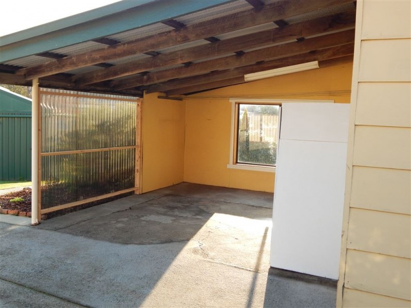 29 Crescent Street, Penguin TAS 7316