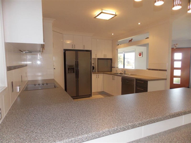 6A King Edward Street, Penguin TAS 7316