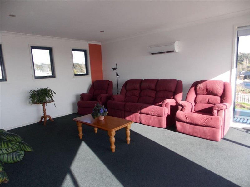 6A King Edward Street, Penguin TAS 7316