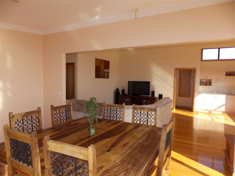 24 Ashwater Crescent, Penguin TAS 7316