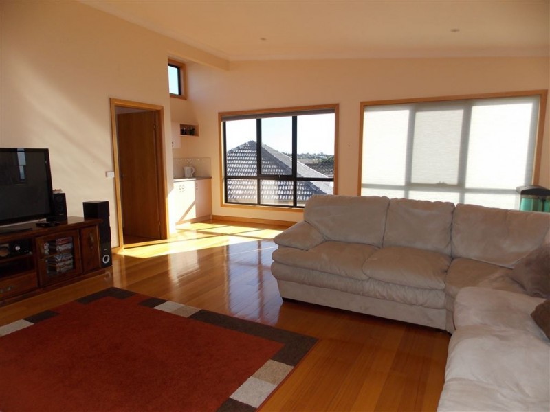 24 Ashwater Crescent, Penguin TAS 7316