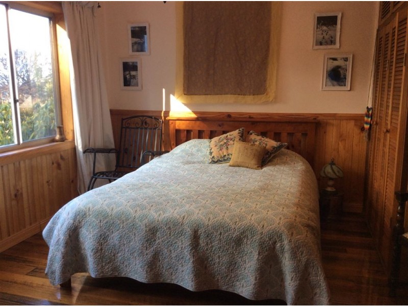 7 Walton Street, Penguin TAS 7316